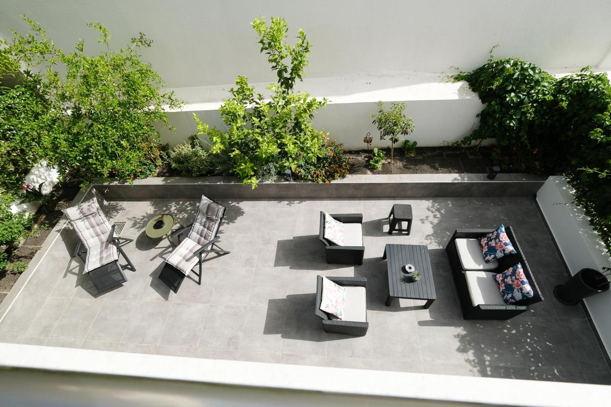 Rhodes Retreat: Modern Comfort In Serene Luxury Rhodes City Exterior photo
